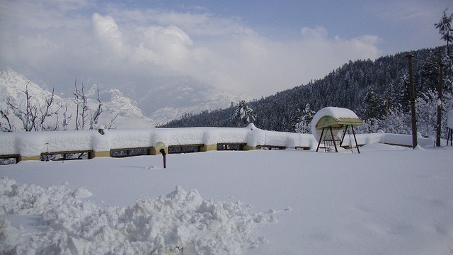 Pabbar Valley, a place to enjoy Snowfall near Delhi