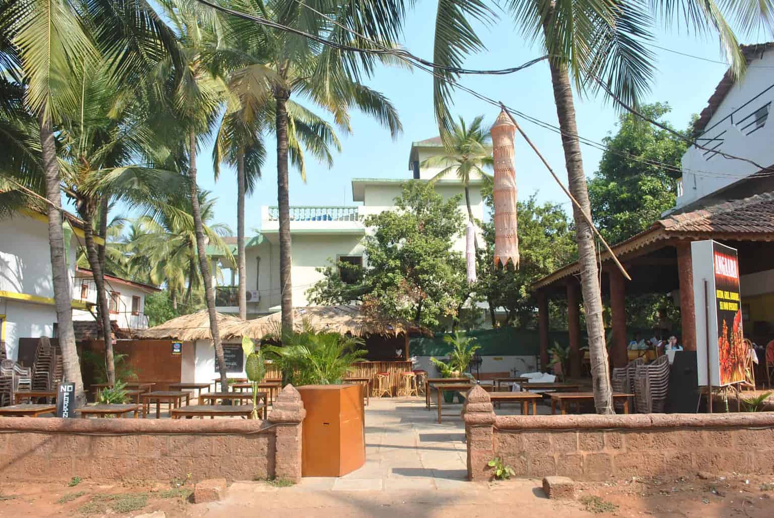 Ezue Bia Guest House, Candolim Beach, Goa | Hotel Review