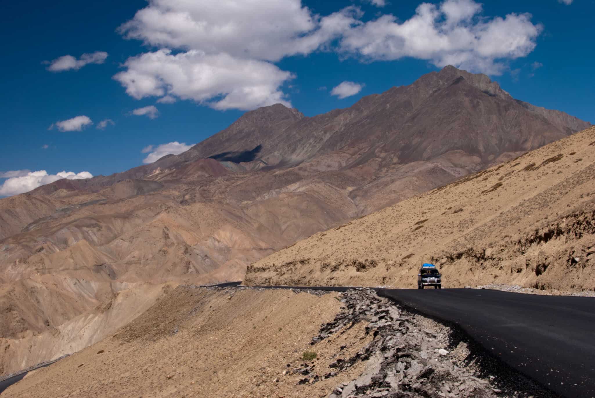 Landscapes of Srinagar Leh Highway