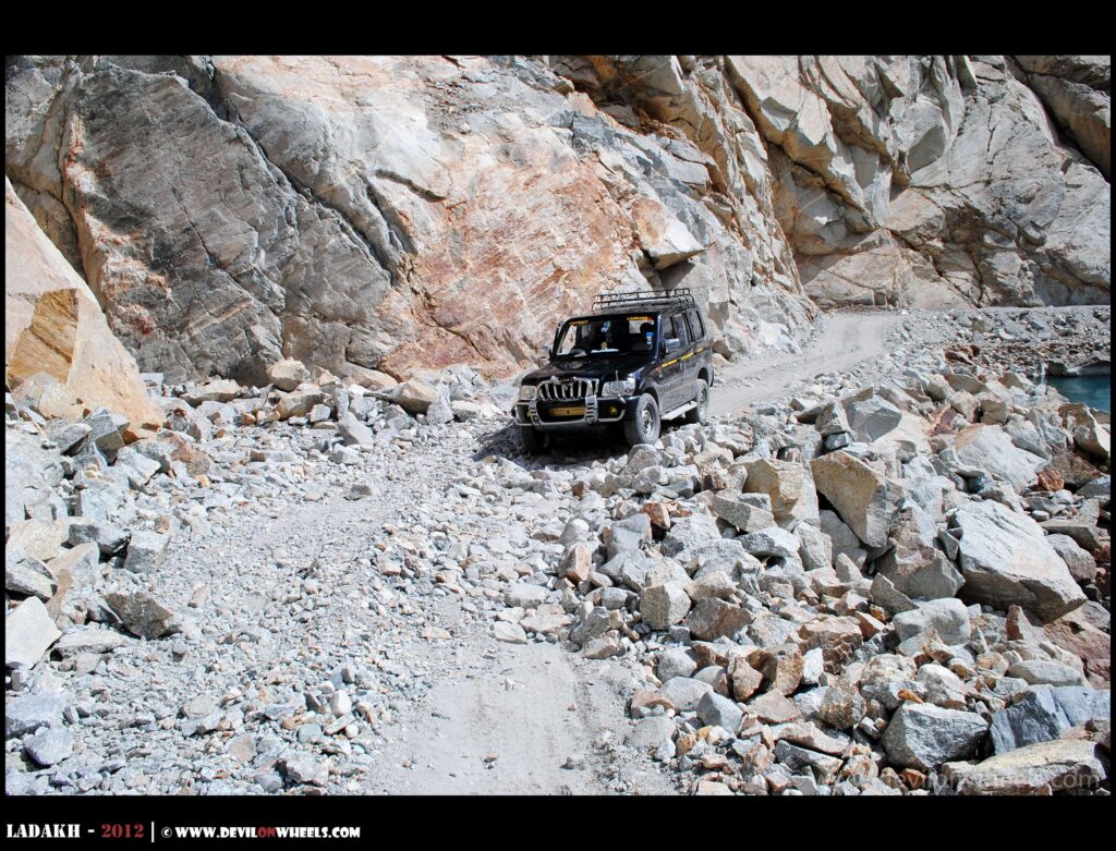 The adventurous roads in Ladakh
