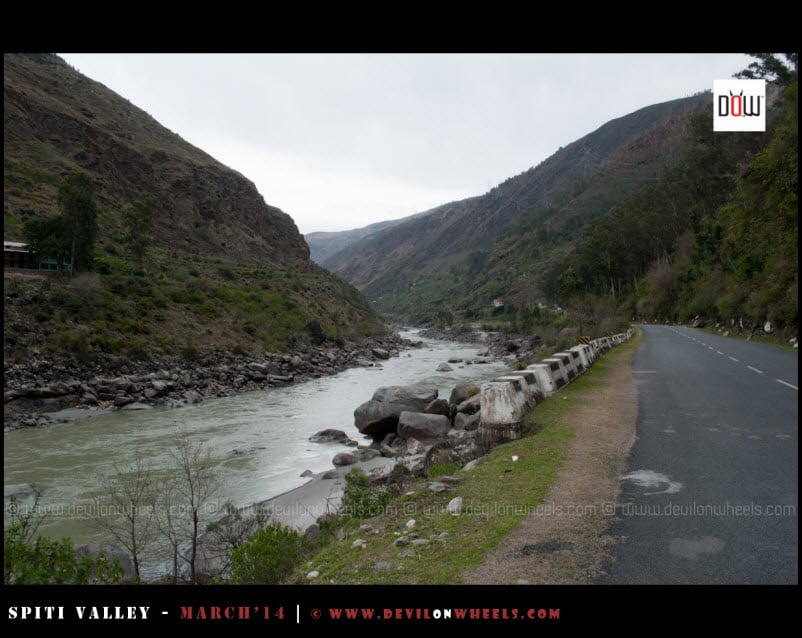Satluj River, flowing besides NH5, the road to Kinnaur and Spiti