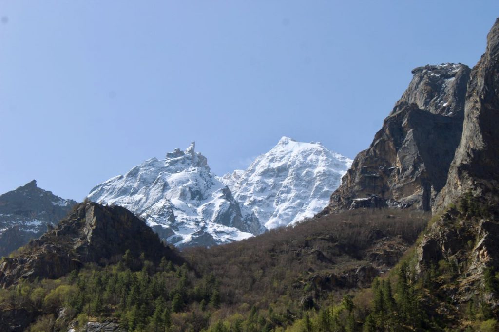 Another view on the trek to Gaumukh from the month of may 