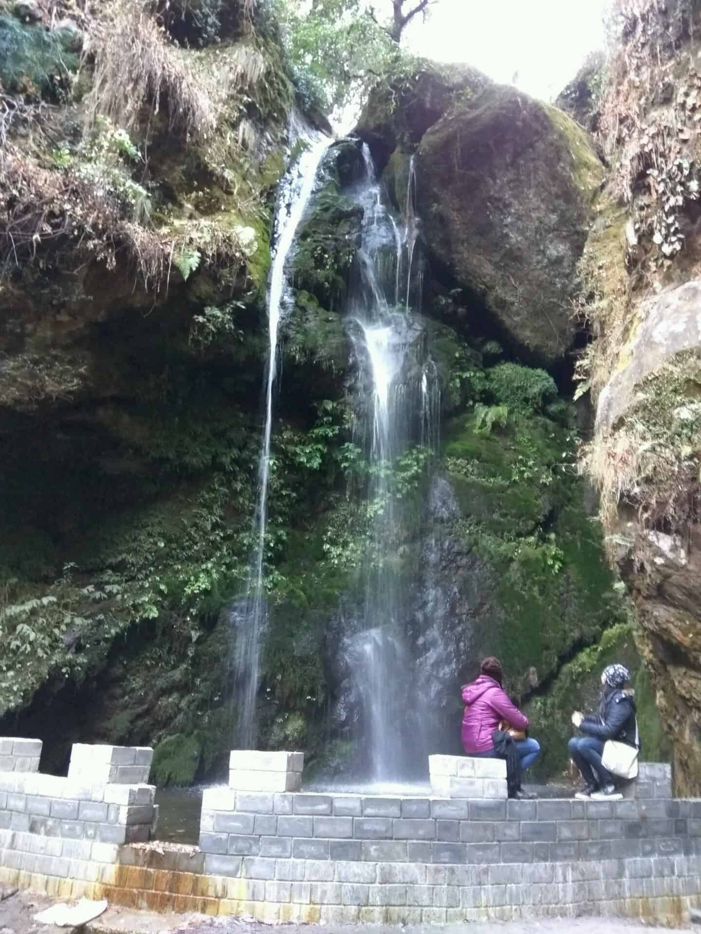 Jibhi waterfall