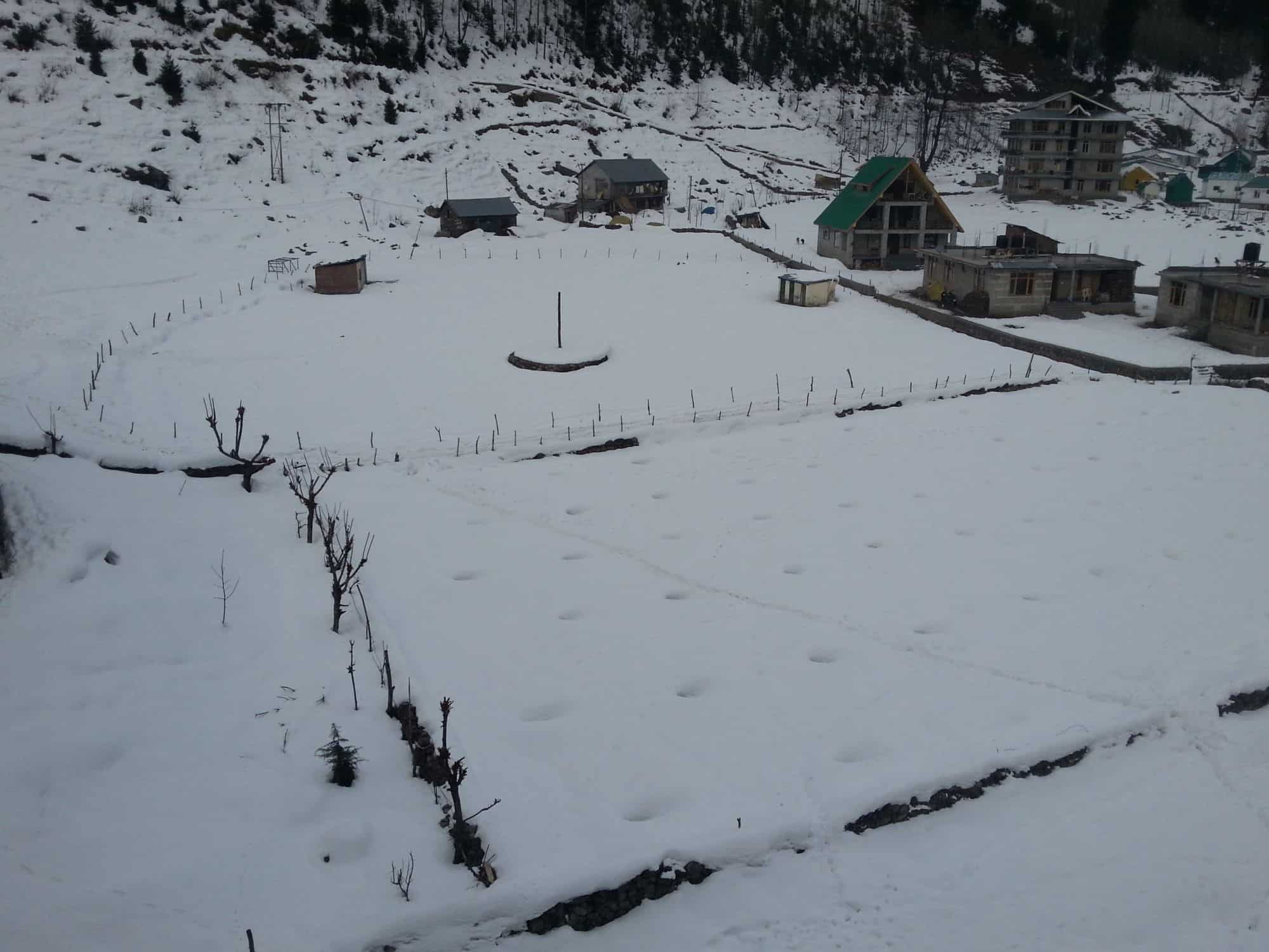 Snow covered fields in Solang