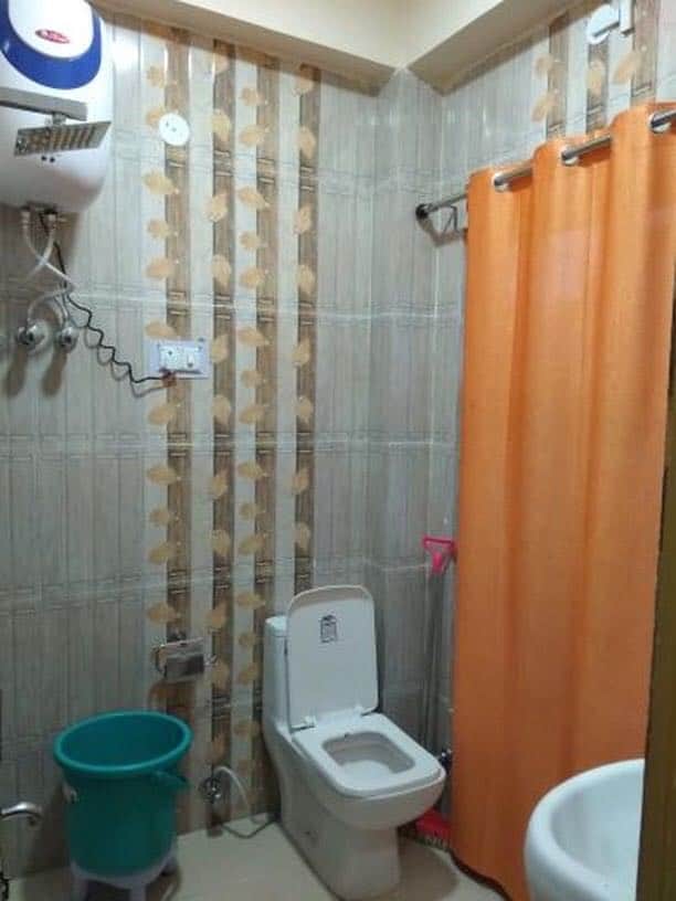 Bathrooms with 24x7 Running Water