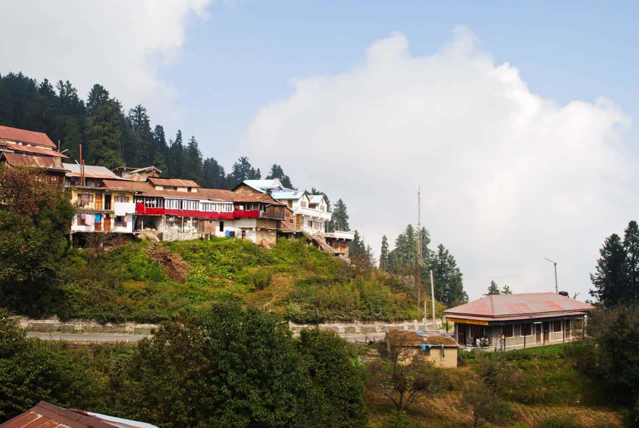 Narkanda on NH-5, the first major stop after Shimla on the Hindustan Tibet Road