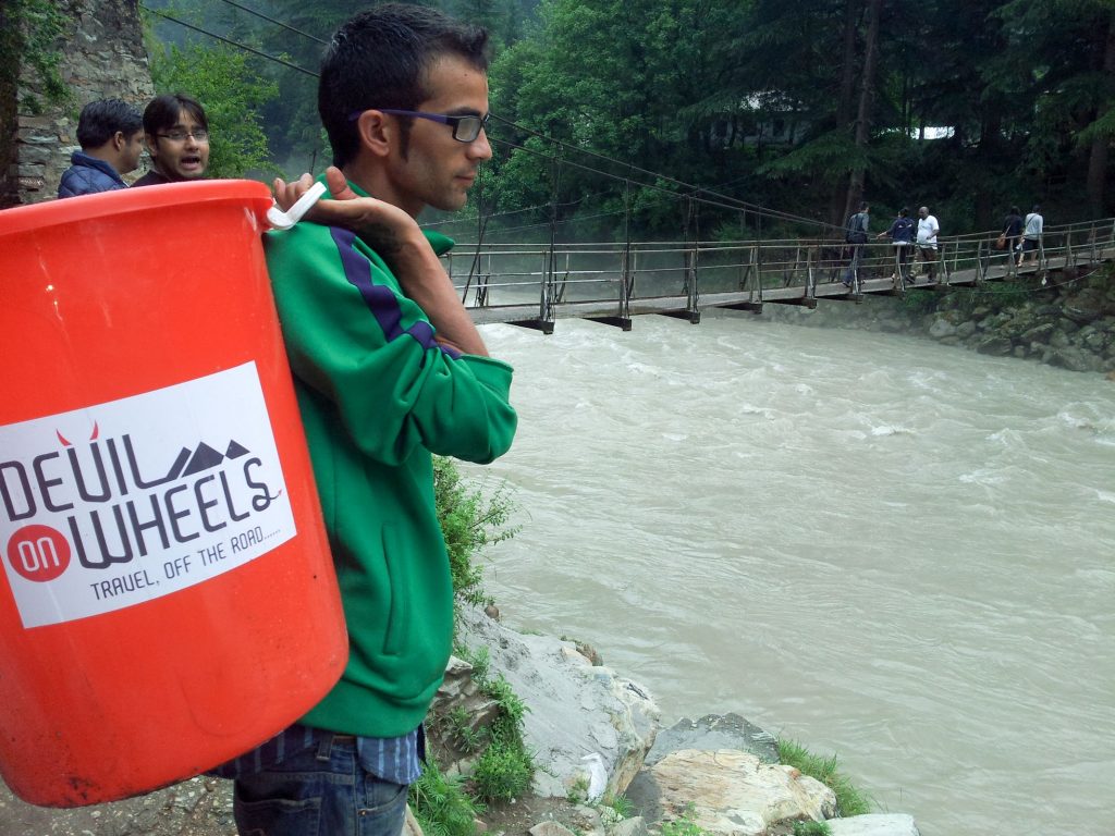 A moment from Discover with Dheeraj Clean-up drive in Kasol