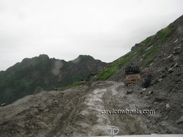 Extremely Bad Road on the way towards Rohtang Pass from Manali