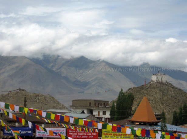 Views on the road to Khardung La in Leh - Ladakh