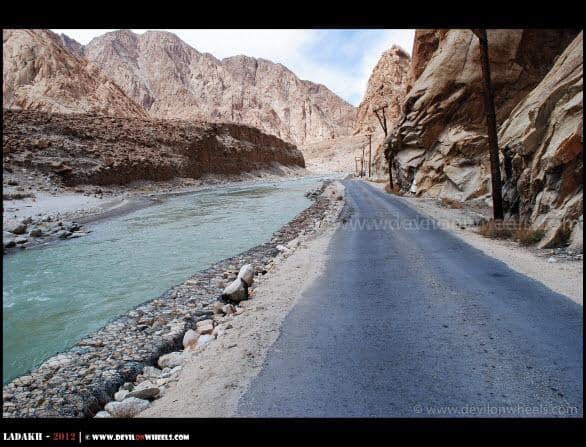 Roadway or Riverway... Beautiful Indus River...