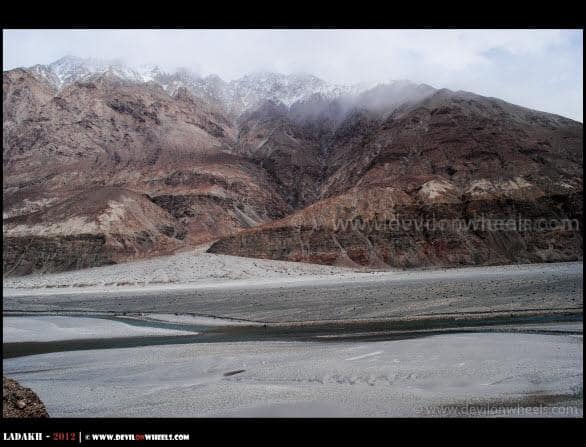 Lovely Shyok River and High Hills