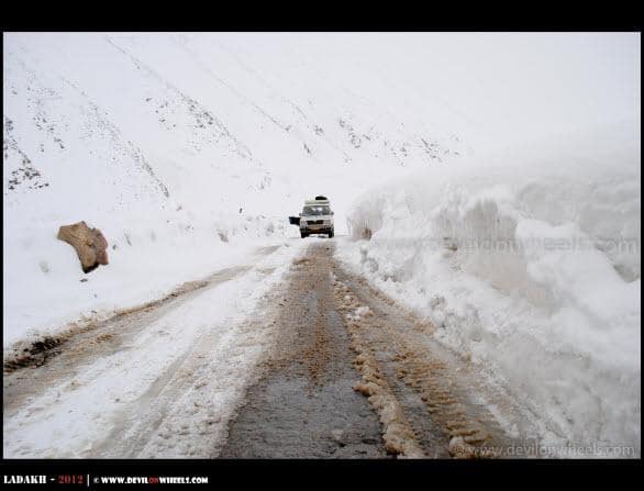 Driving into Snow towards Khardung La Pass